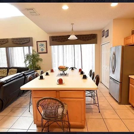 7 Bedroom, 6 Bath And Pool Near Disney In Emerald Island 4 King Master Suites Kissimmee Exterior photo